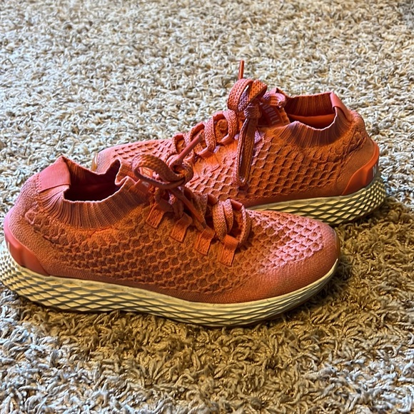 NoBull Mesh Runners 8.0 Coral - Picture 3 of 8